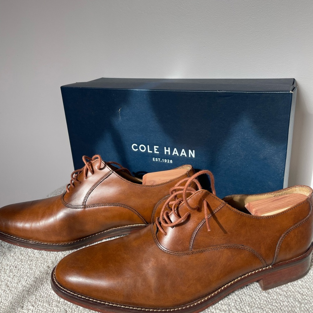 Cole Haan Men's Tan Leather Oxfords